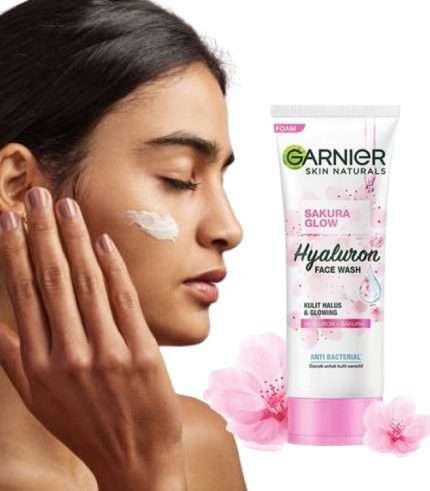 Garnier Face Wash Sakura White Pinkish Glow 100ml